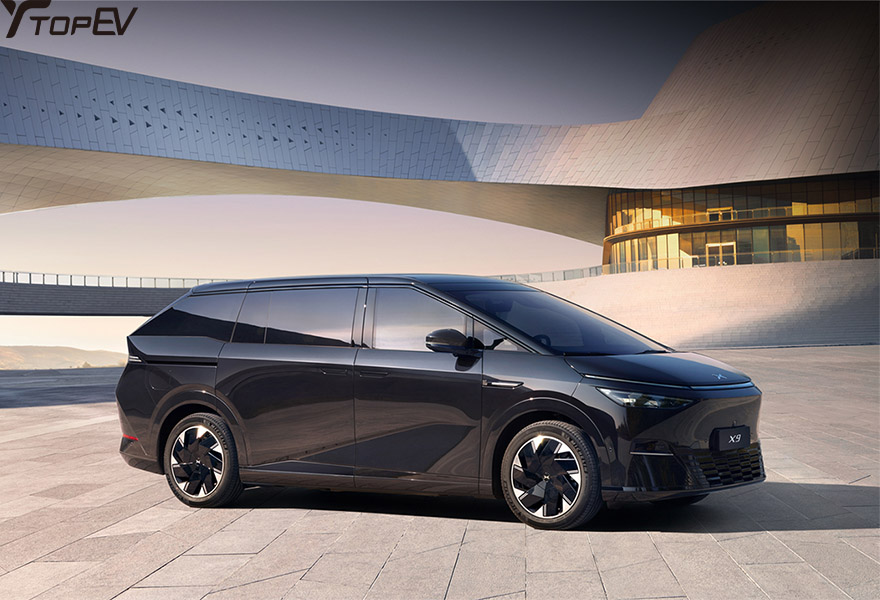 XPeng X9 MPV начинает предварительную продажу